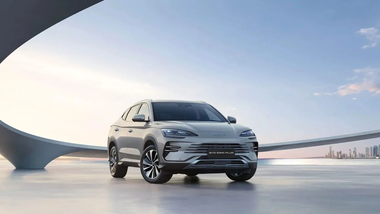BYD Song Plus: O SUV Híbrido que a Apple Sonhou em Fazer?