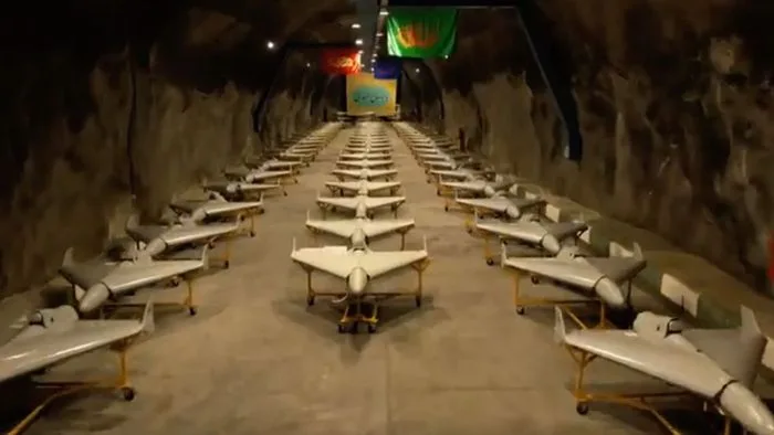 Drones de Guerra: O Dilema do Custo-Benefício na Engenharia de Conflitos