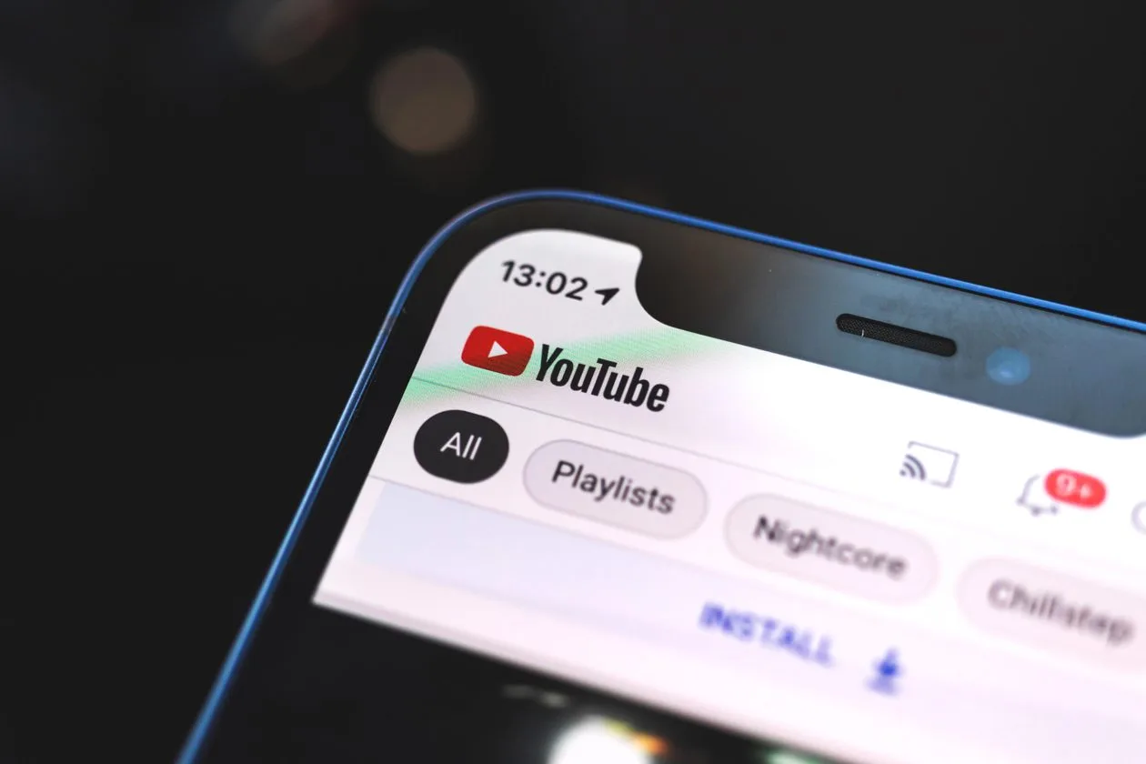 Google Lens no YouTube Shorts: A Nova Fronteira da Busca Visual no iOS
