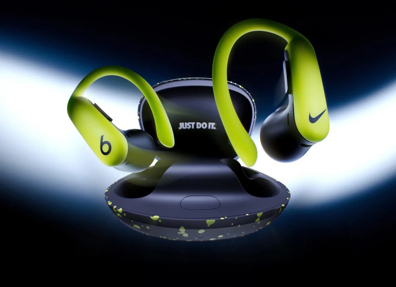 Powerbeats Pro 2 Nike: O Som do Treino Ganha um Upgrade Verde Neon!