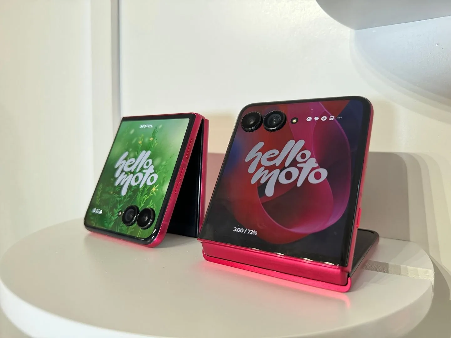 Razr 70: Vazamento Revela Estratégia da Motorola no Segmento Dobrável
