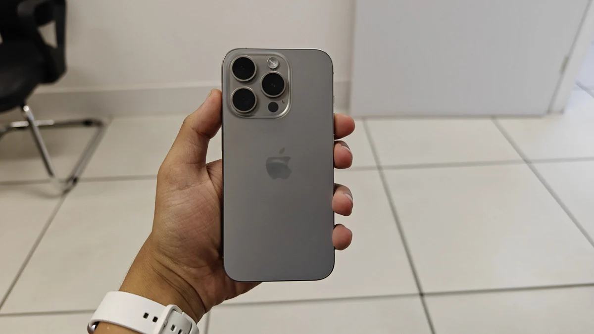 Análise: iPhone 15 (512GB) desbanca 16e em custo-benefício